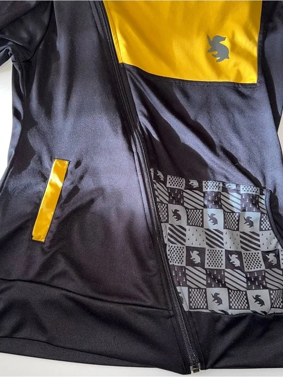 Universal Studios Women’s Harry Potter Hufflepuff Jacket In Black Yellow Sz S - Picture 4 of 11